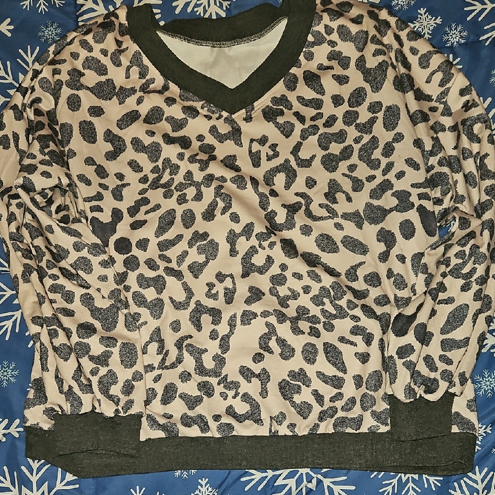 Leopard Print V-Neck Sweater